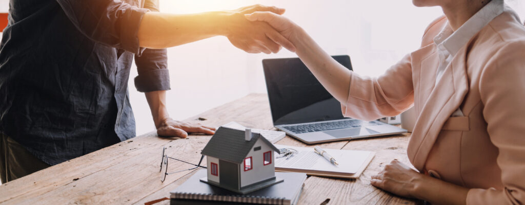 Comprar antes de vender: o erro silencioso que pode custar-lhe tempo, dinheiro… e muita dor de cabeça